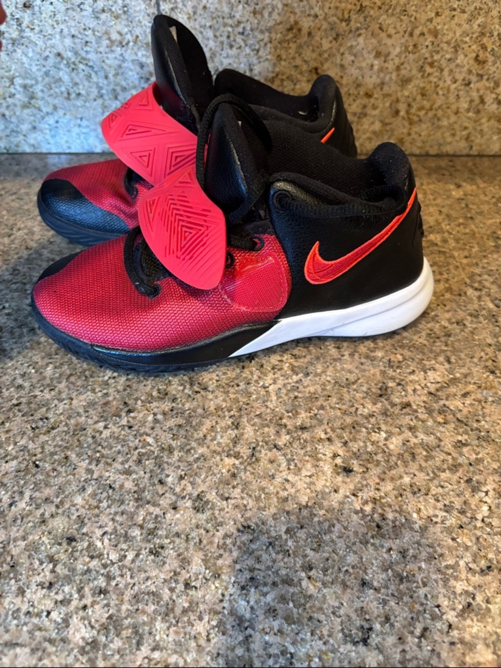 Nike Kids Red and Black Low-Top Basketball Sneakers - Picture 9 of 11